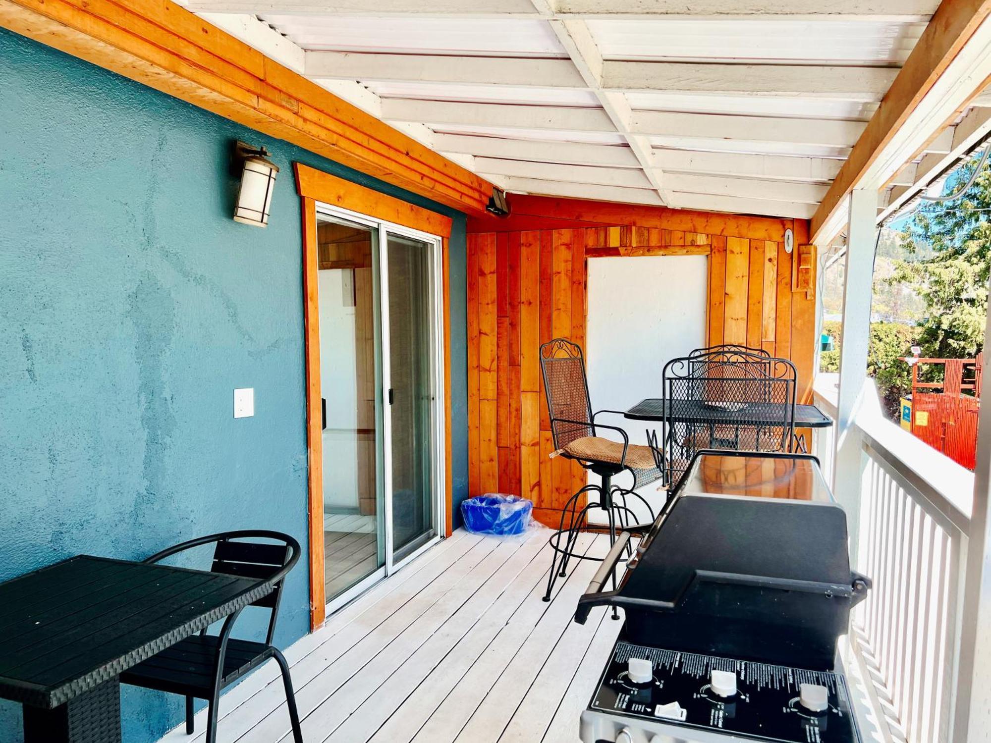 Peachland Beach Resort Eksteriør bilde
