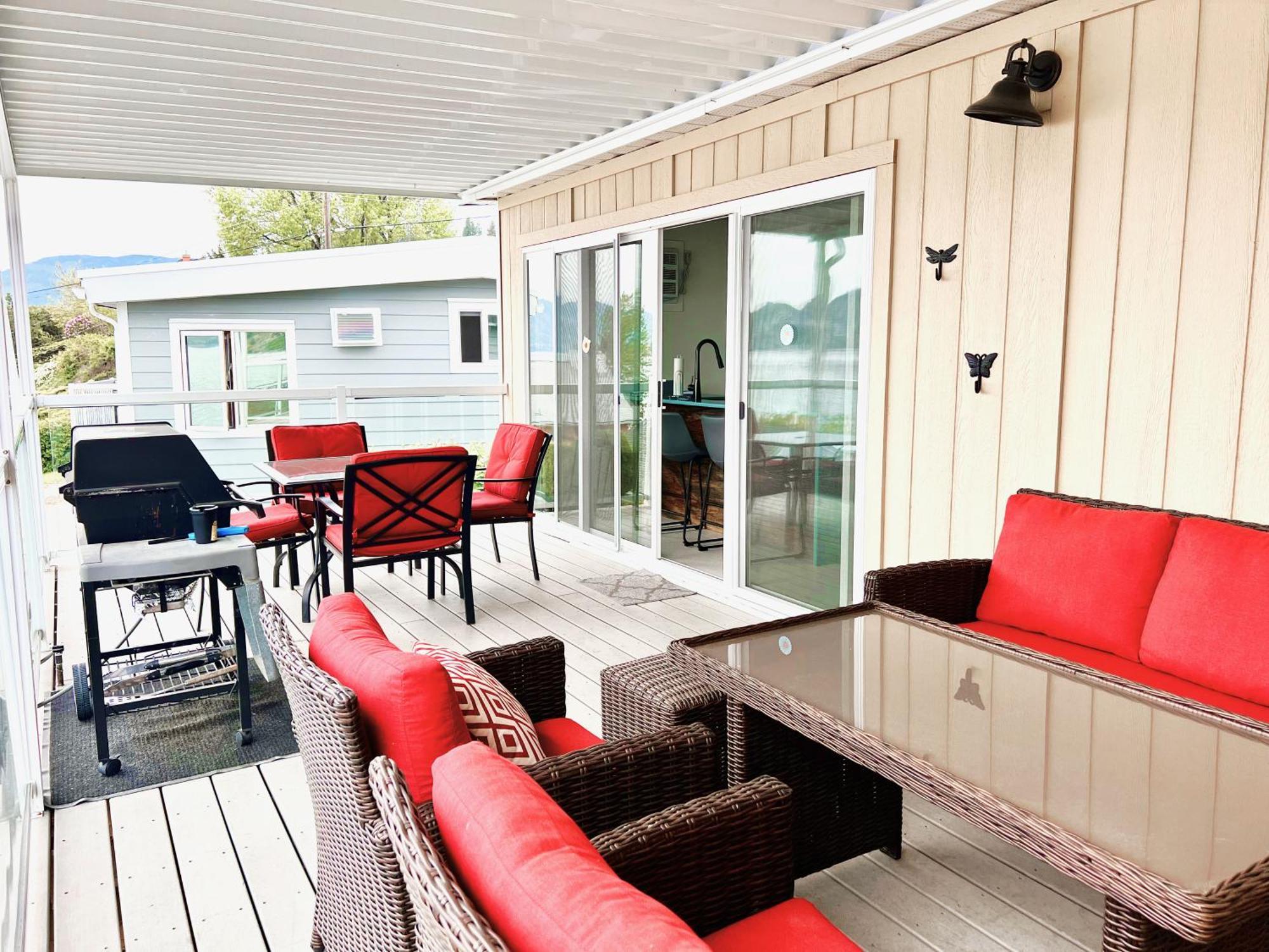Peachland Beach Resort Eksteriør bilde