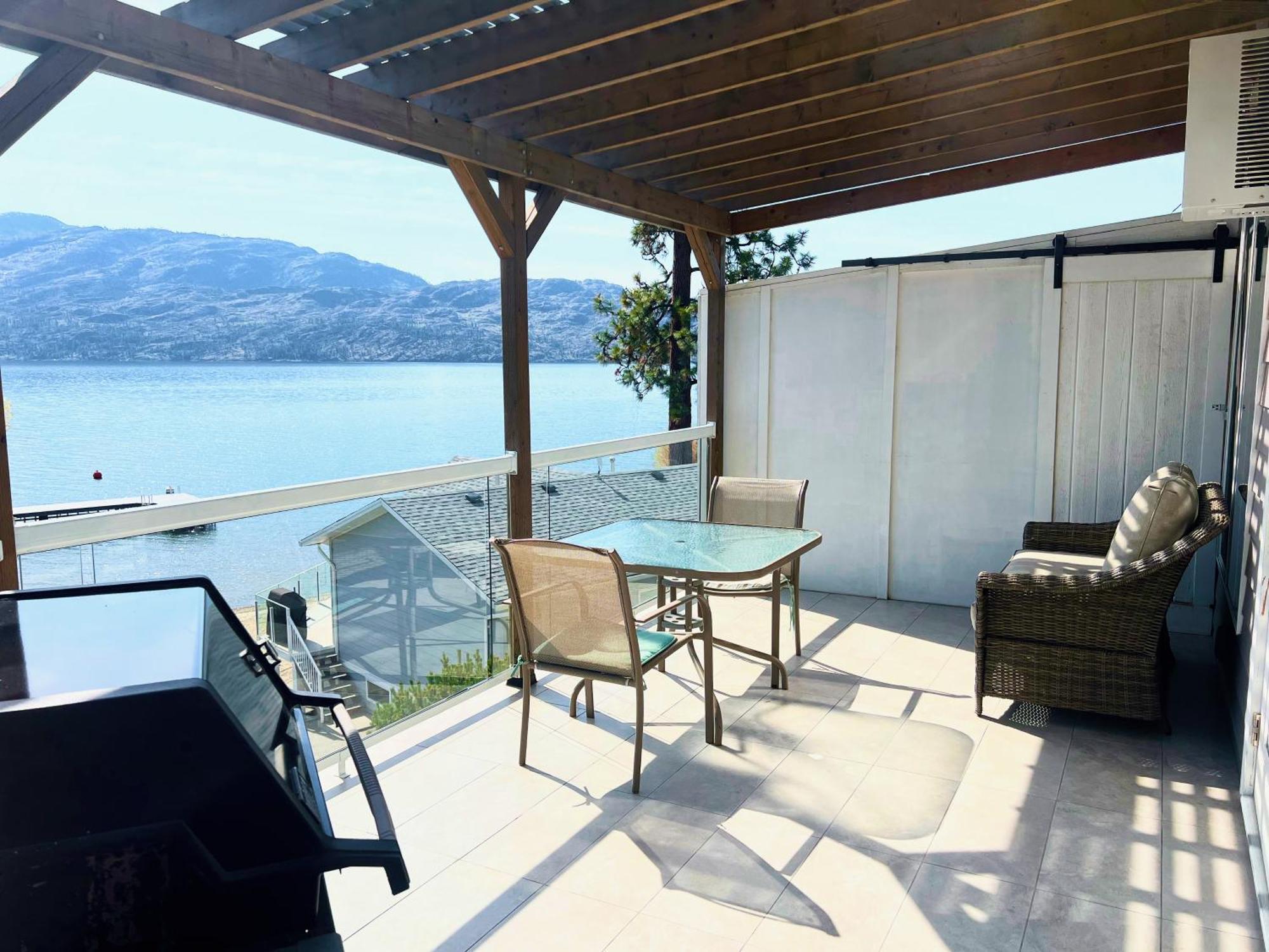 Peachland Beach Resort Eksteriør bilde
